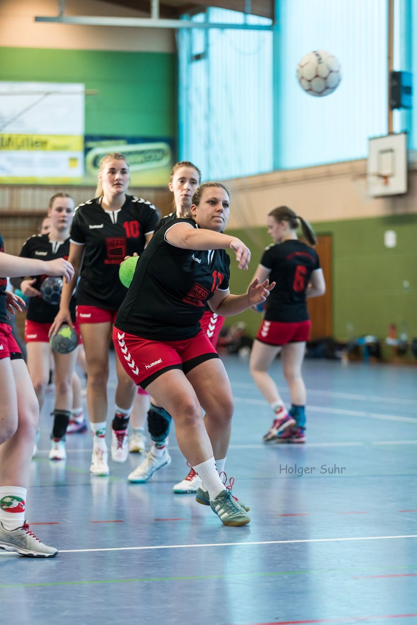 Bild 61 - Frauen HSG Kremperheide/Muensterdorf - HFF Munkbarup : Ergebnis: 28:27